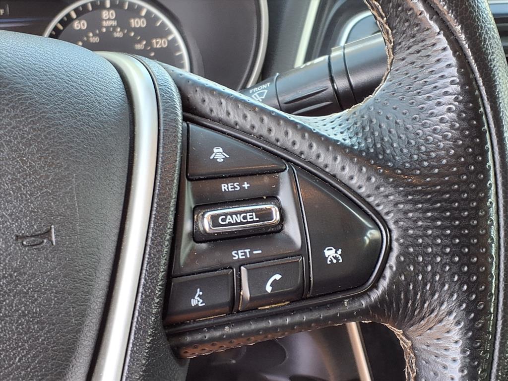 2020 Nissan Maxima SV photo 16