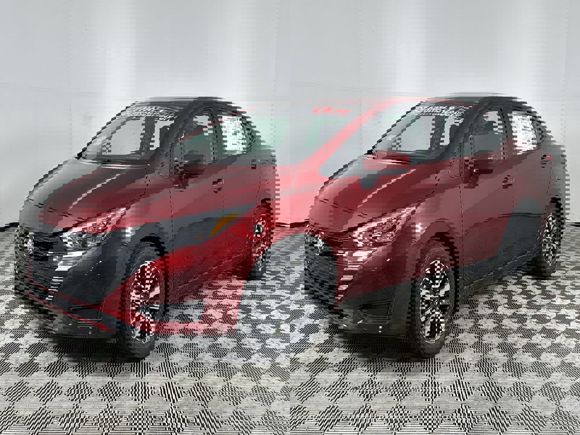 2025 Nissan Versa SV photo 4