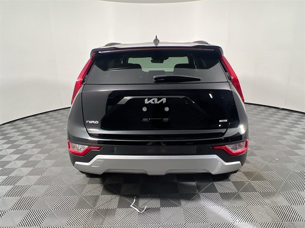 2025 Kia Niro EX photo 3