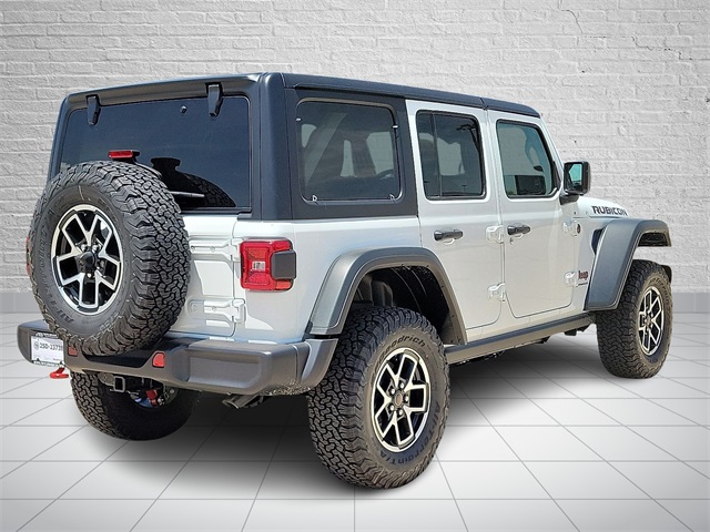 2025 Jeep Wrangler Rubicon photo 4