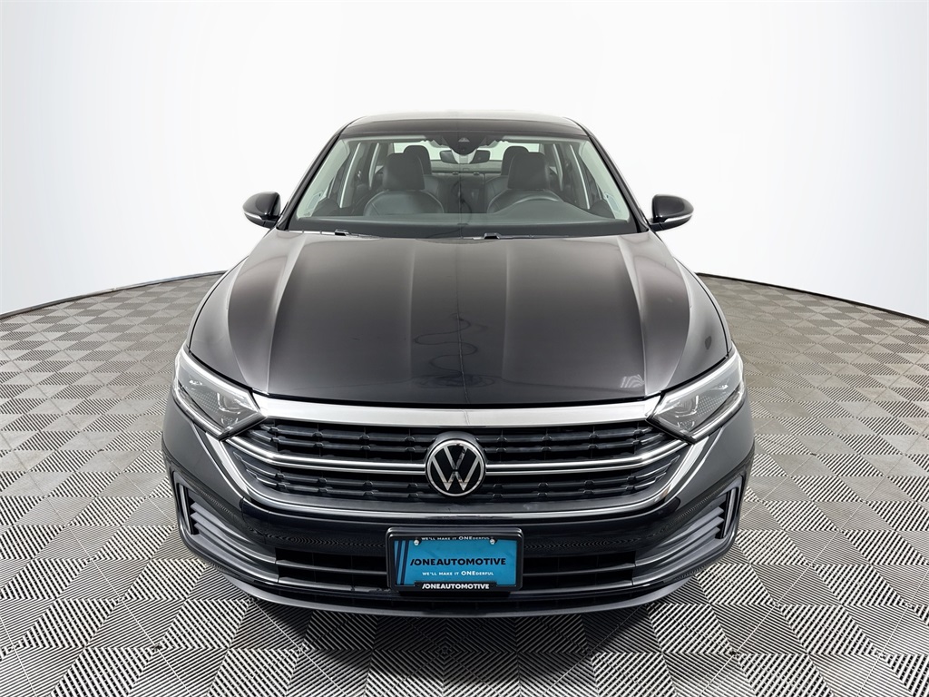 2024 Volkswagen Jetta 1.5T SEL photo 3