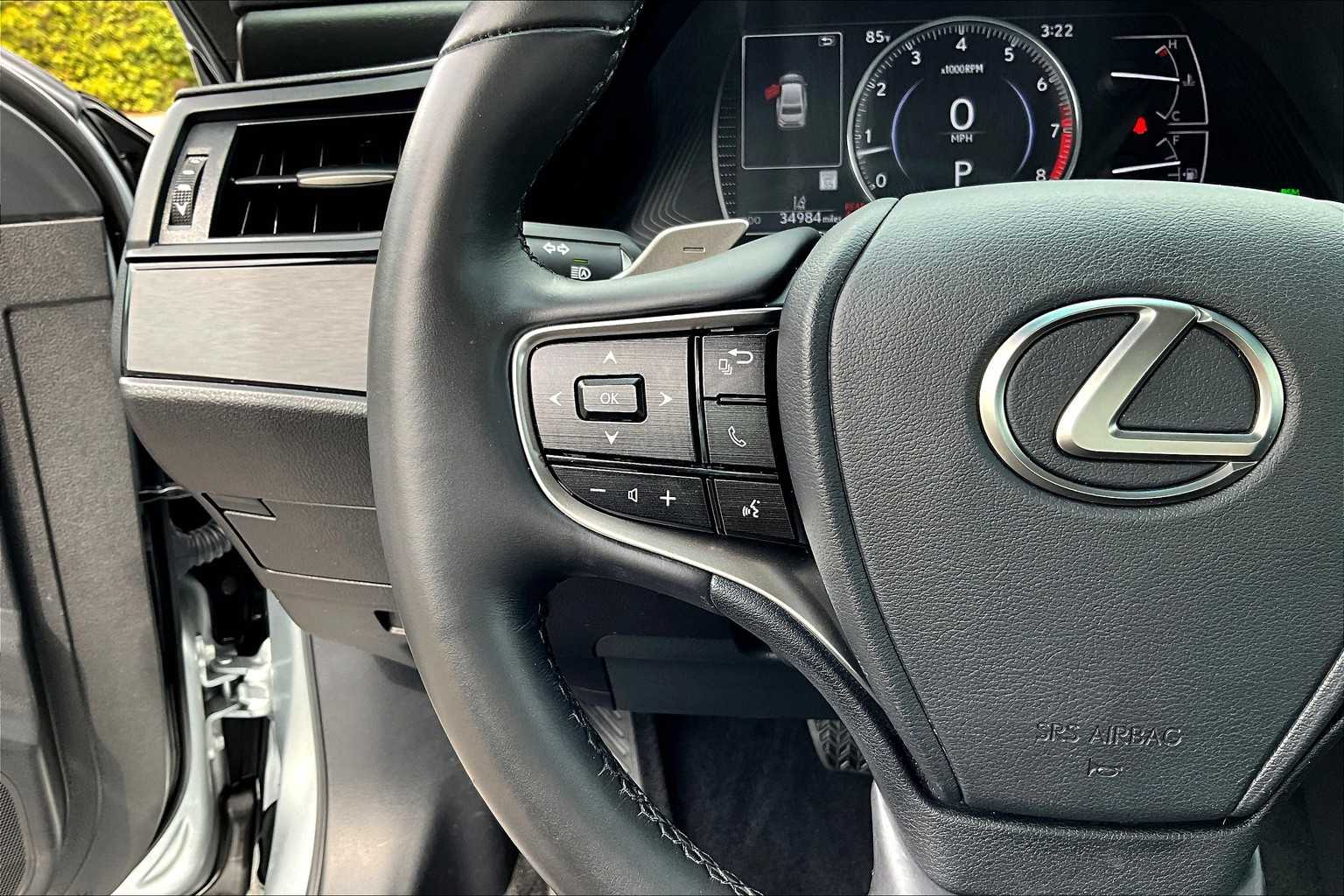2023 Lexus ES 350 photo 21