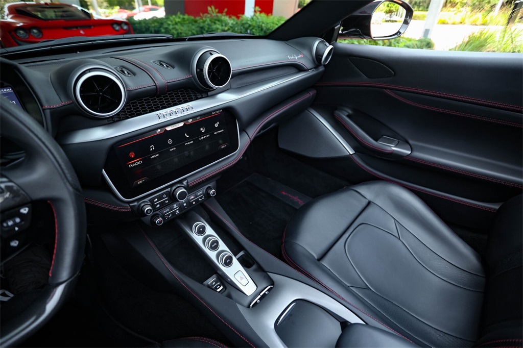 Certified Used 2022 Ferrari Base image 29