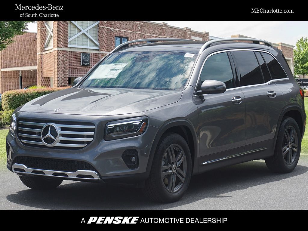 2025 Mercedes-Benz GLB Base's photo