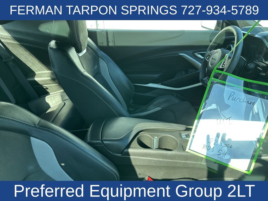 2017 Chevrolet Camaro 2LT photo 3