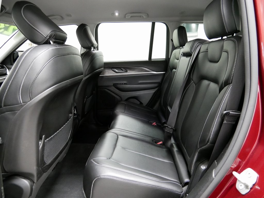 2023 Jeep Grand Cherokee Limited photo 18