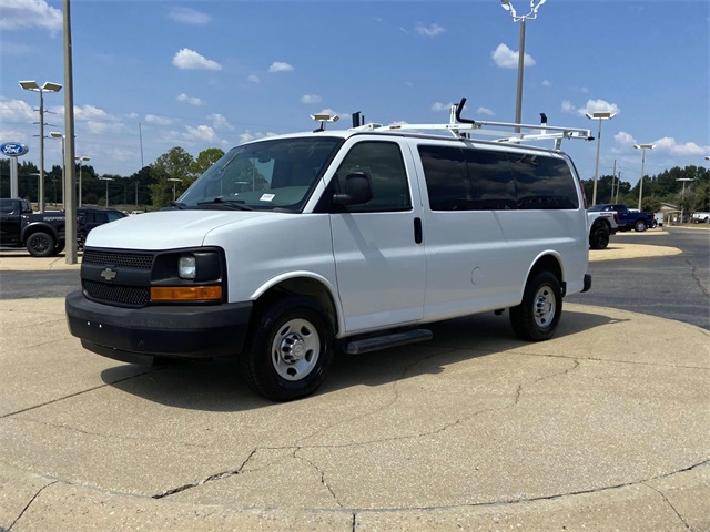 2015 Chevrolet Express 2500 LS Passenger photo 5