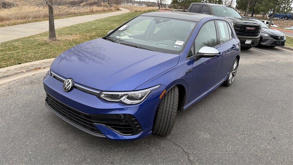 2024 Volkswagen Golf R photo 2