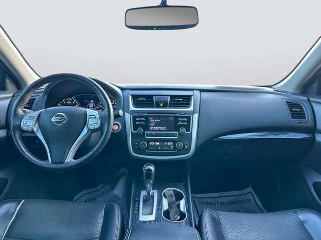 2017 Nissan Altima 2.5 SL photo 9