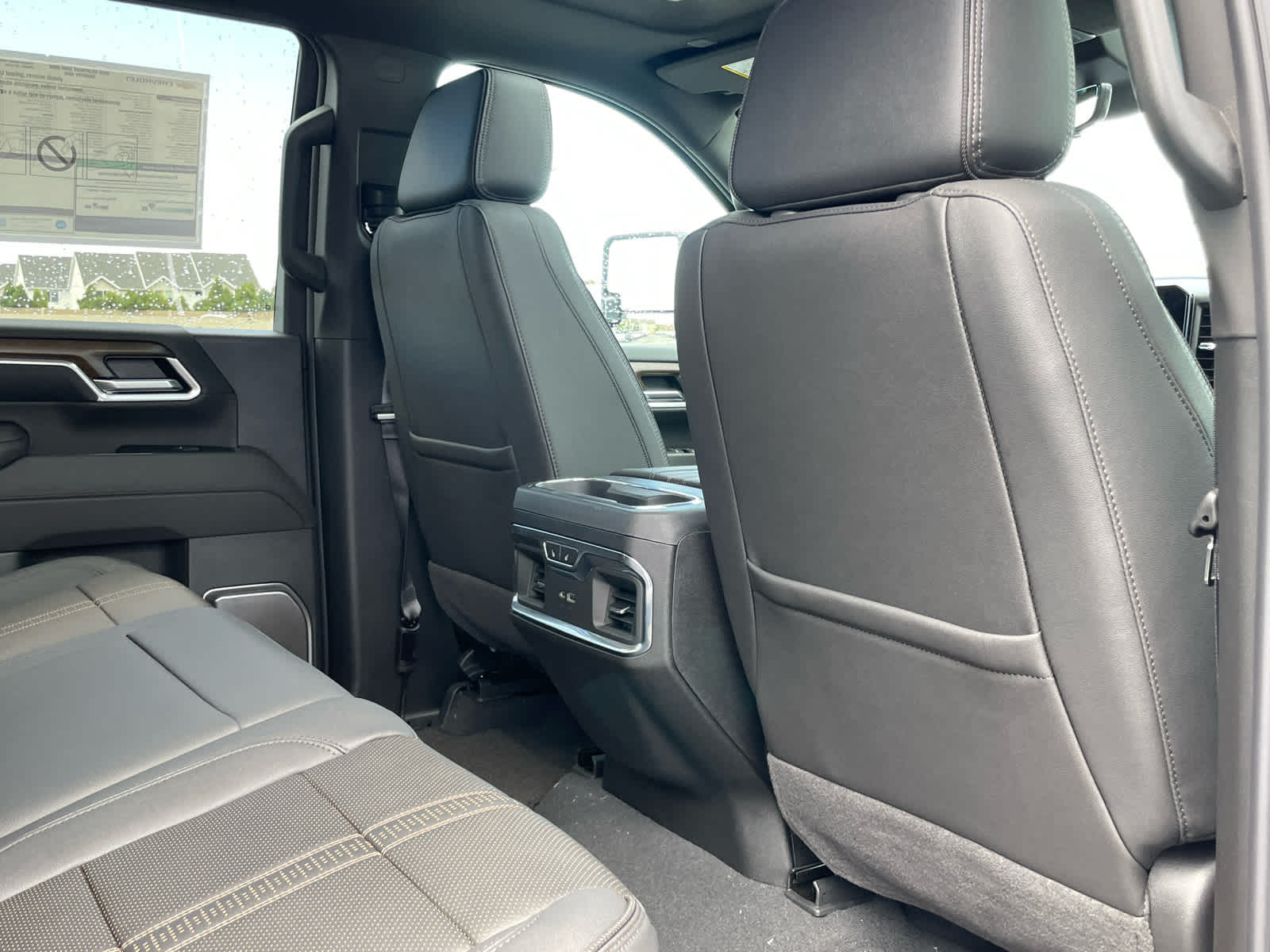 2026 Chevrolet Silverado 3500HD High Country photo 38
