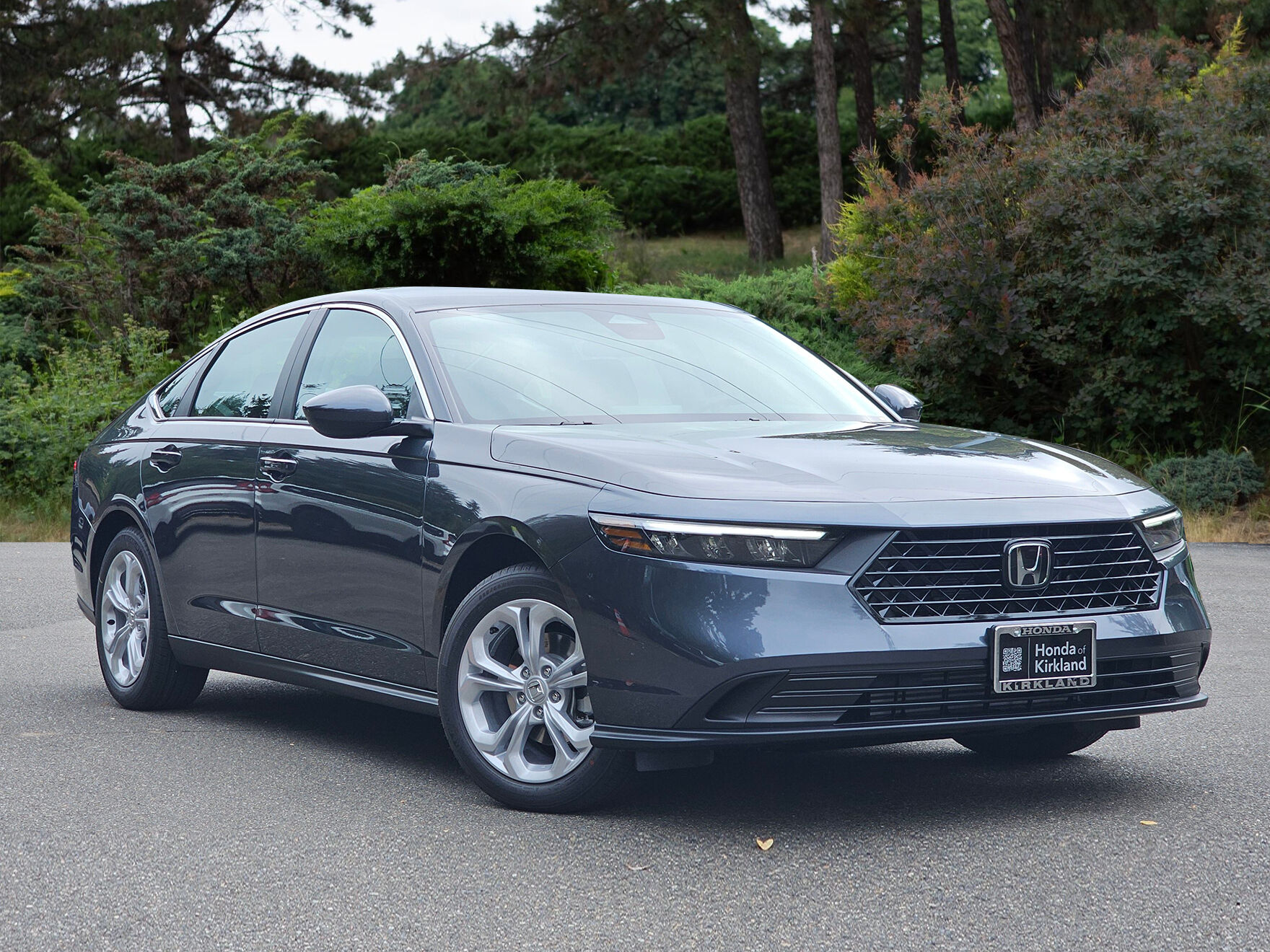 2025 Honda Accord LX's photo