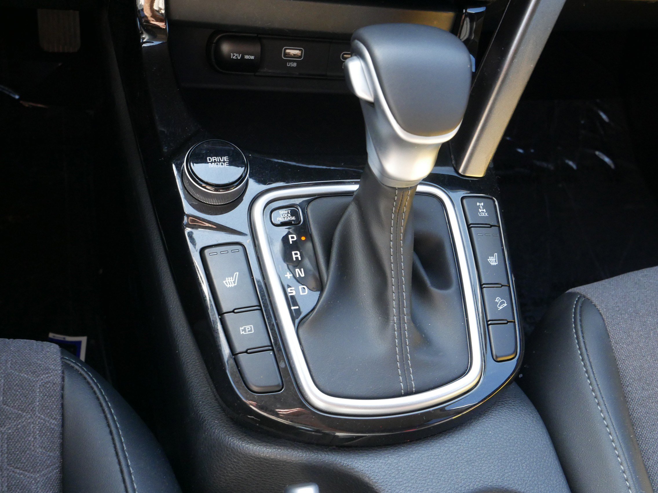 2024 Kia Seltos S X-Line photo 22
