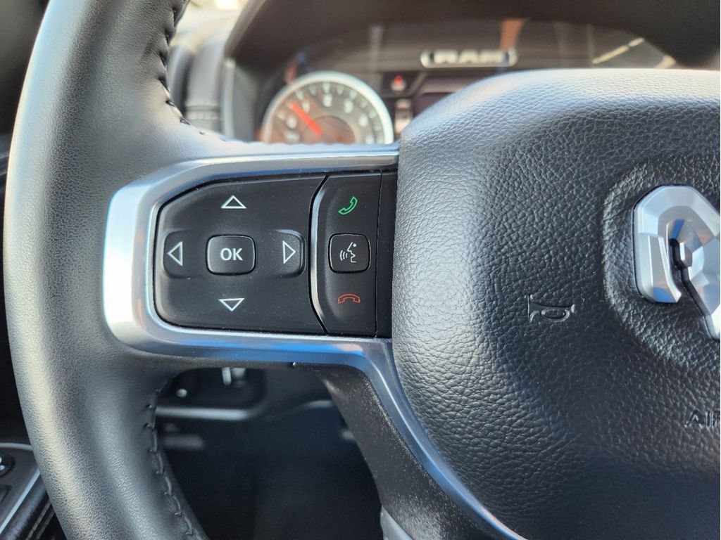 2024 Ram 1500 Laramie photo 19
