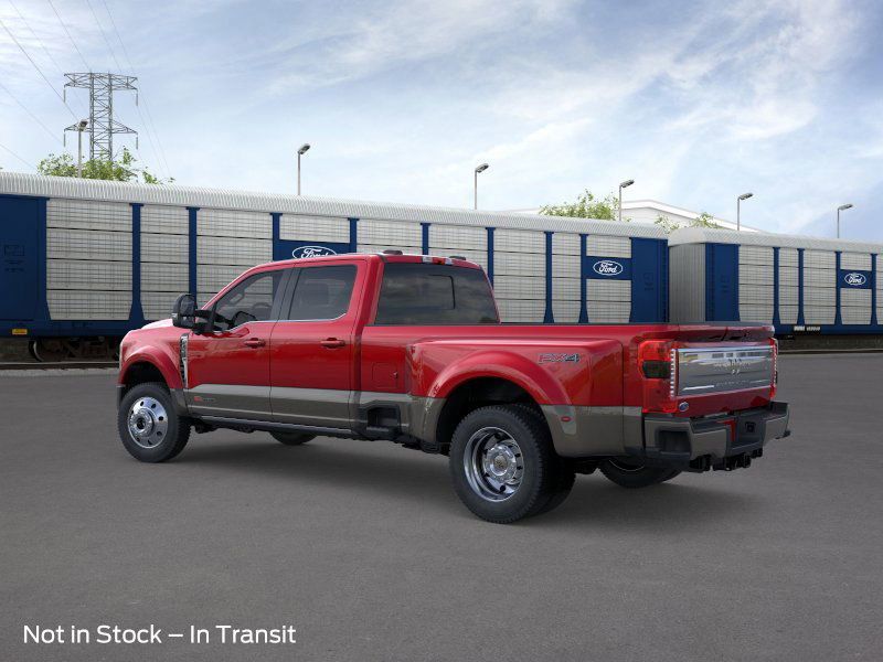 2026 Ford F-450 photo 4