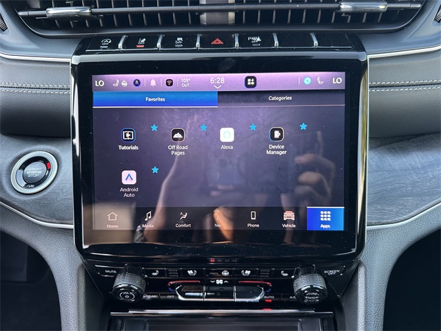 2025 Jeep Grand Cherokee Limited photo 31