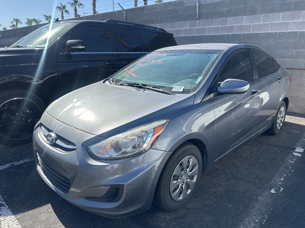 2016 Hyundai Accent SE photo 4