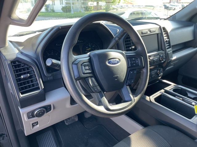 2020 Ford F-150 XL photo 8