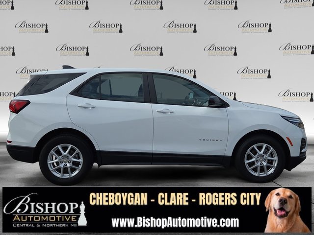2023 Chevrolet Equinox LS photo 5