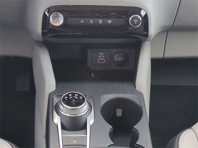 2025 Ford Escape Platinum photo 18