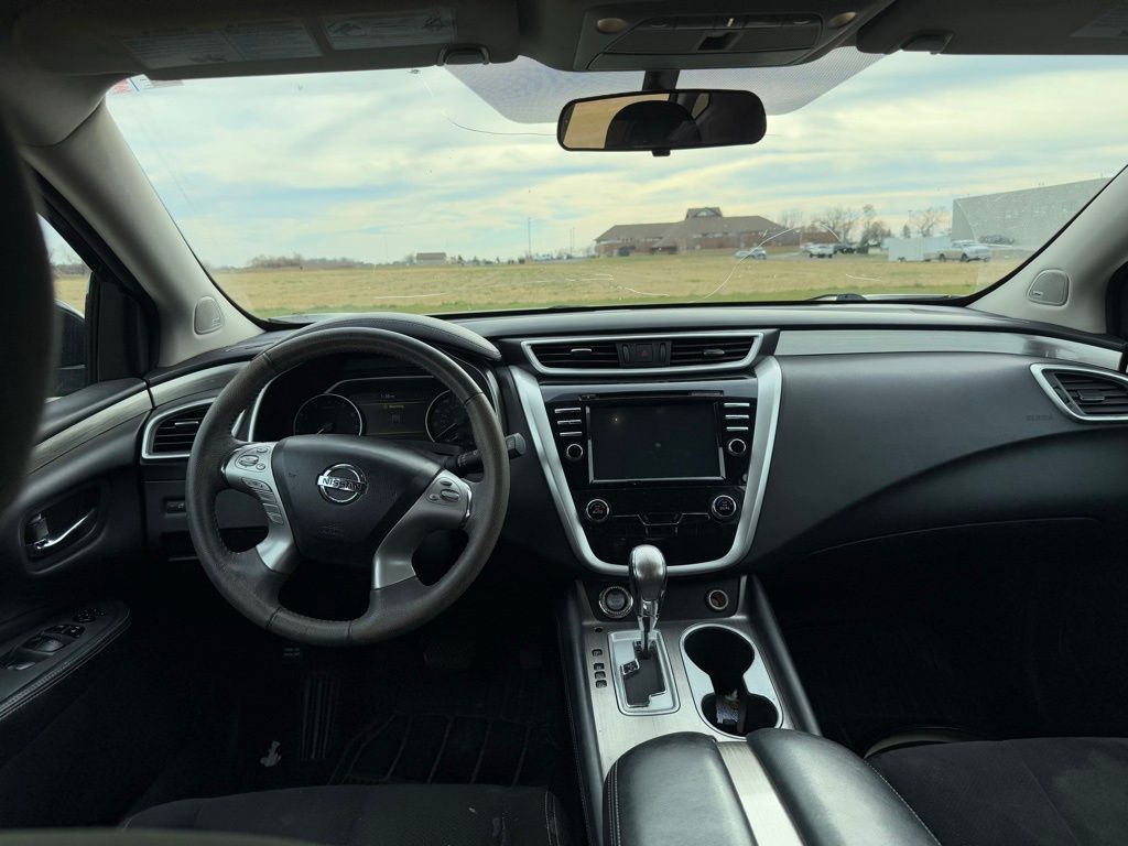 2016 Nissan Murano SV photo 4