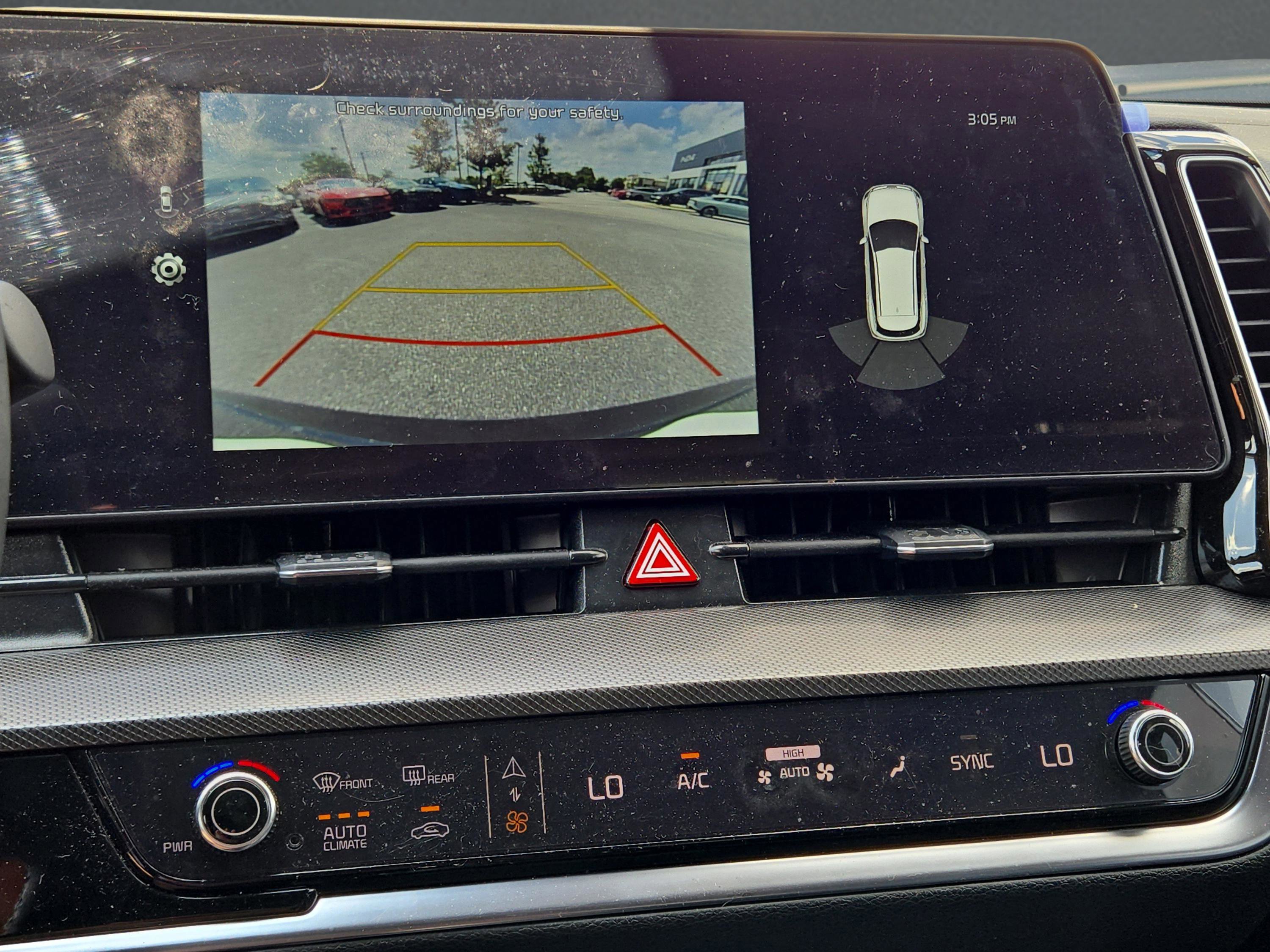 2025 Kia Sportage SX photo 24