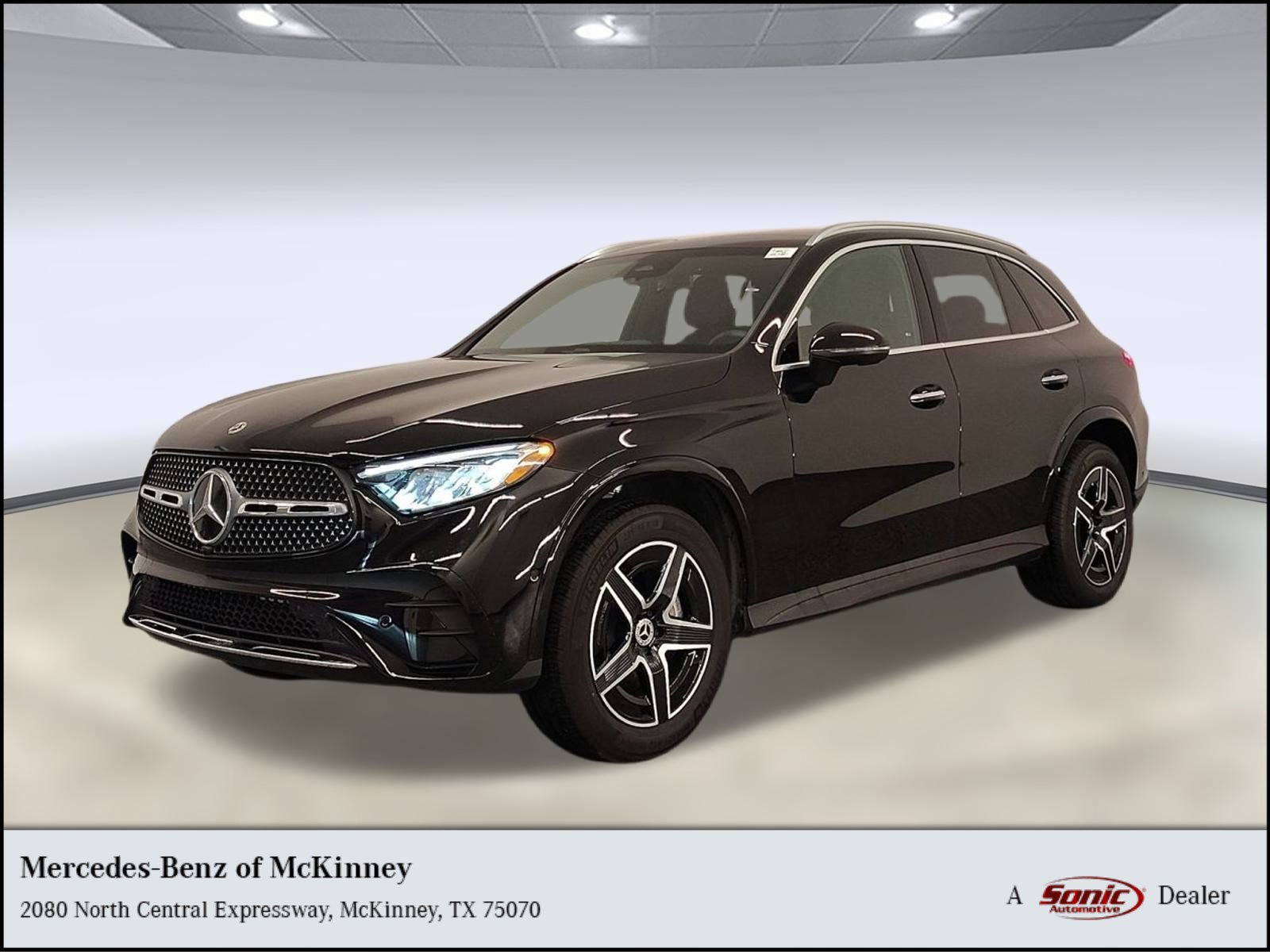 2026 Mercedes-Benz GLC Base's photo