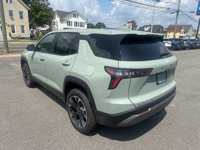 2026 Chevrolet Equinox LT photo 3