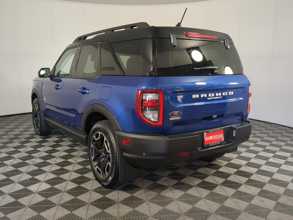 2024 Ford Bronco Sport Outer Banks photo 3