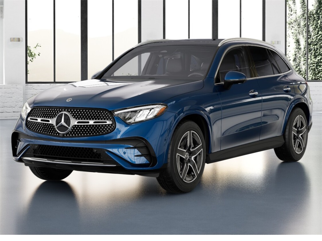 2026 Mercedes-Benz GLC Base's photo