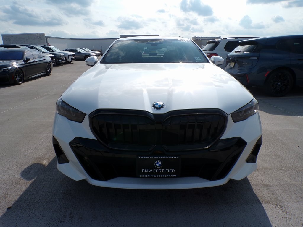 2025 Bmw 530i xDrive photo 2