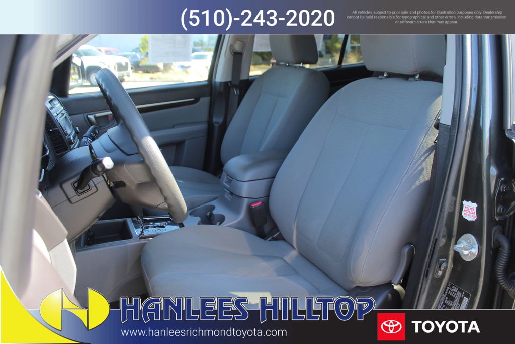 2010 Hyundai Santa Fe GLS photo 7