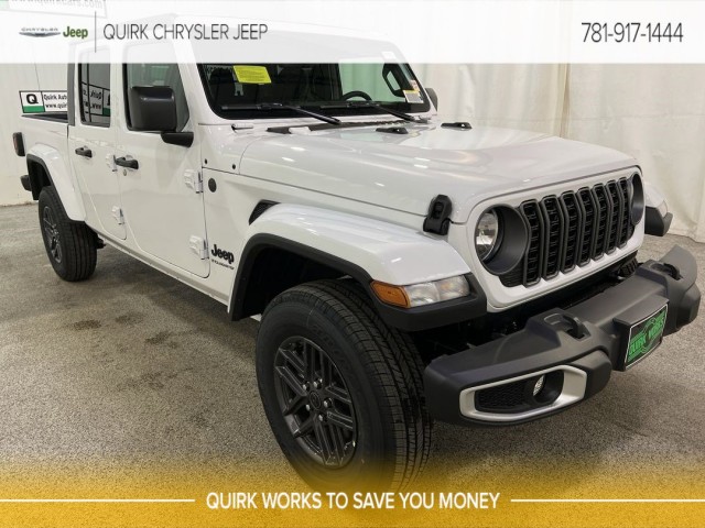 2025 Jeep Gladiator Sport S