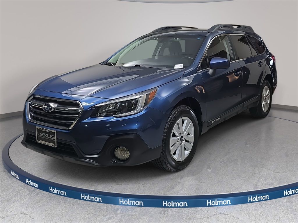 2019 Subaru Outback Premium's photo