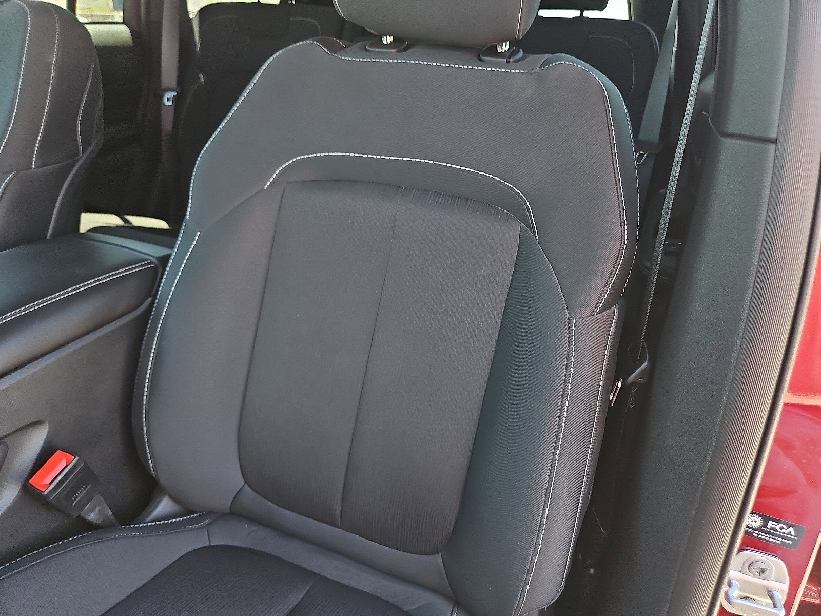 2025 Jeep Grand Cherokee Laredo X photo 22