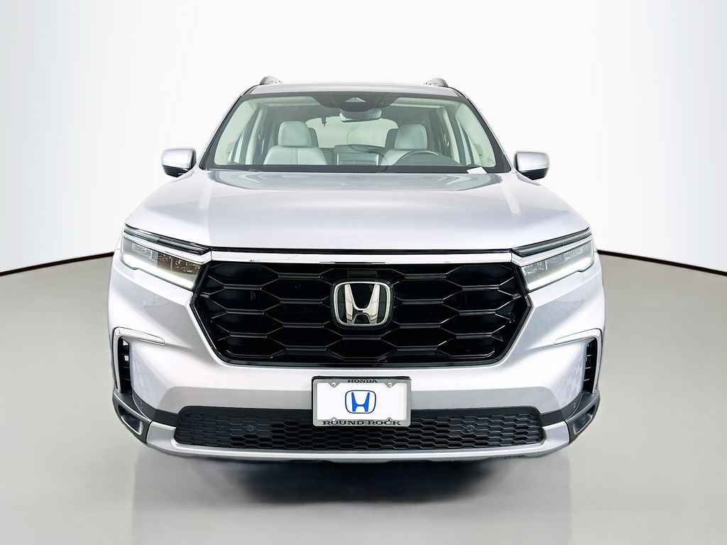 2023 Honda Pilot Touring photo 2