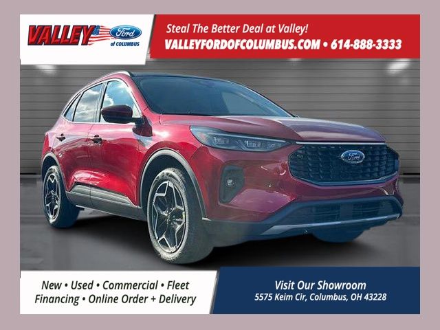 2026 Ford Escape Platinum's photo