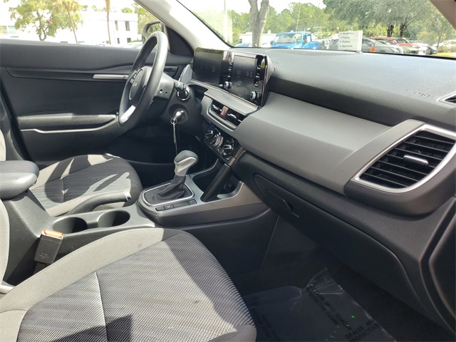 2024 Kia Seltos LX photo 29