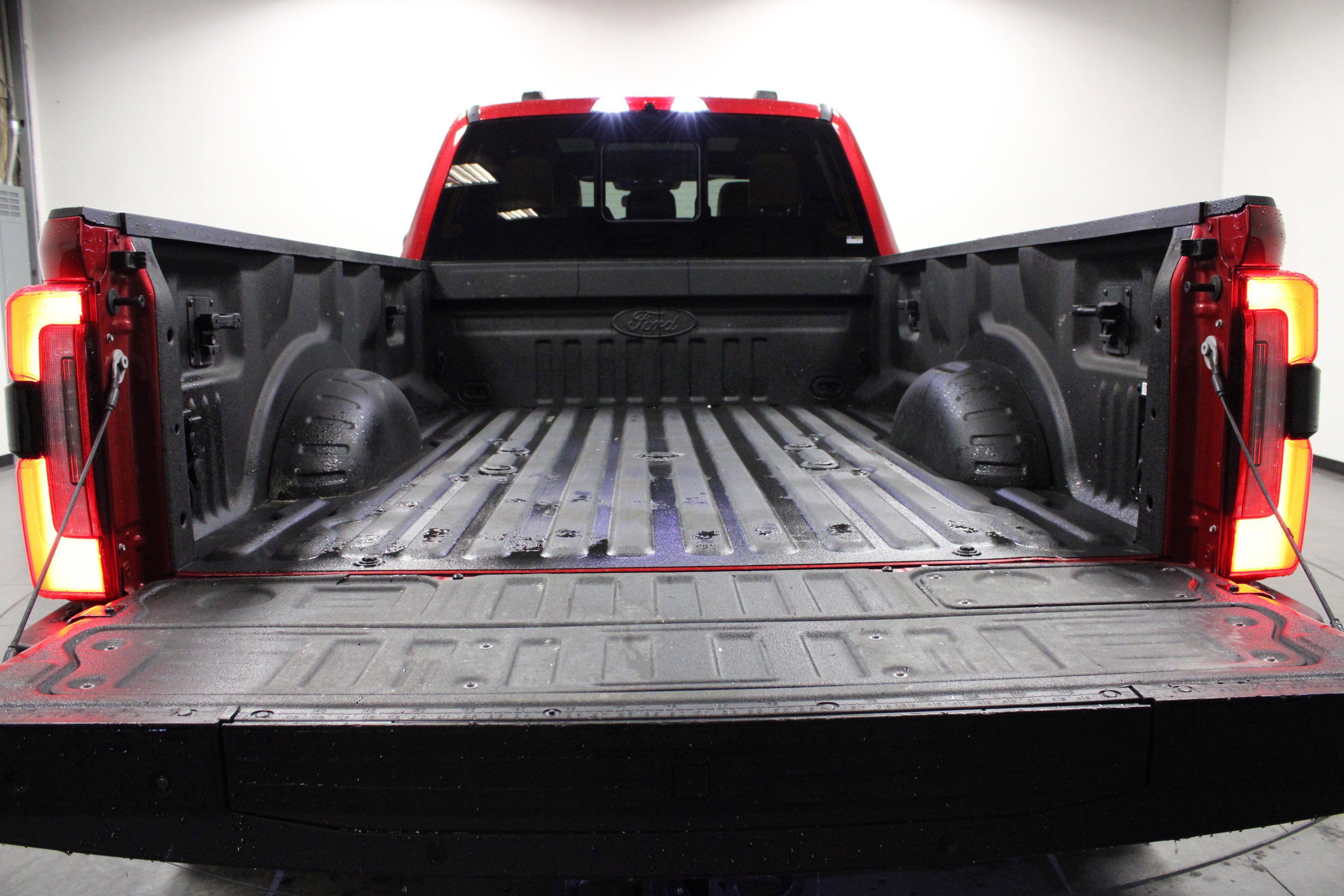 2024 Ford F-450 Platinum photo 12