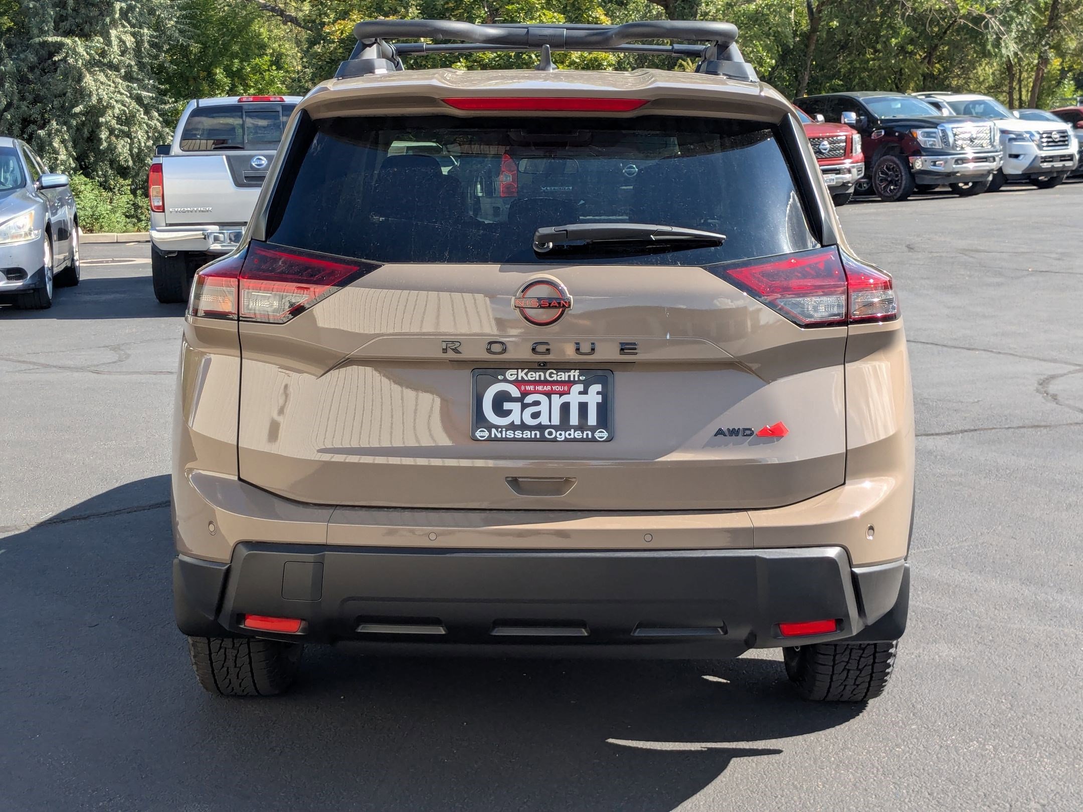 2026 Nissan Rogue SV photo 4