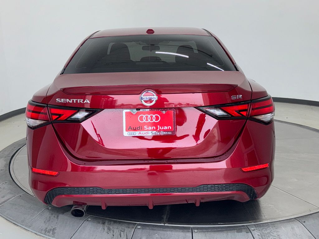 2021 Nissan Sentra SR photo 7