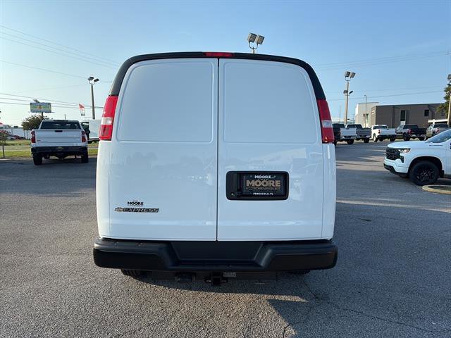 2025 Chevrolet Express Cargo 2500 photo 6