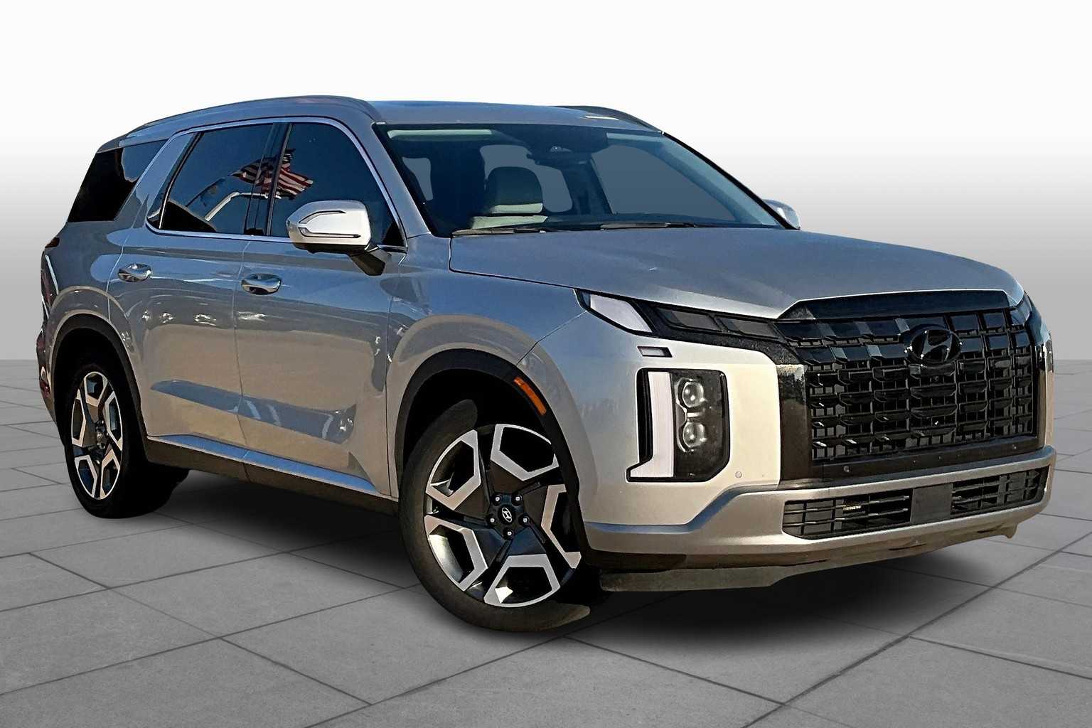 2023 Hyundai Palisade SEL photo 2