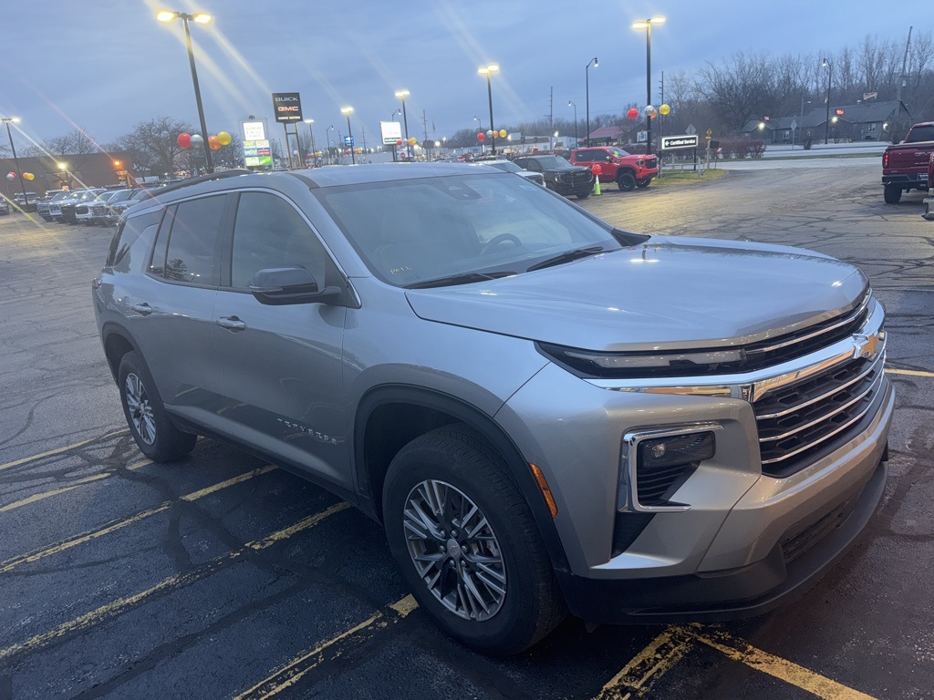 2025 CHEVROLET TRAVERSE - Image 2