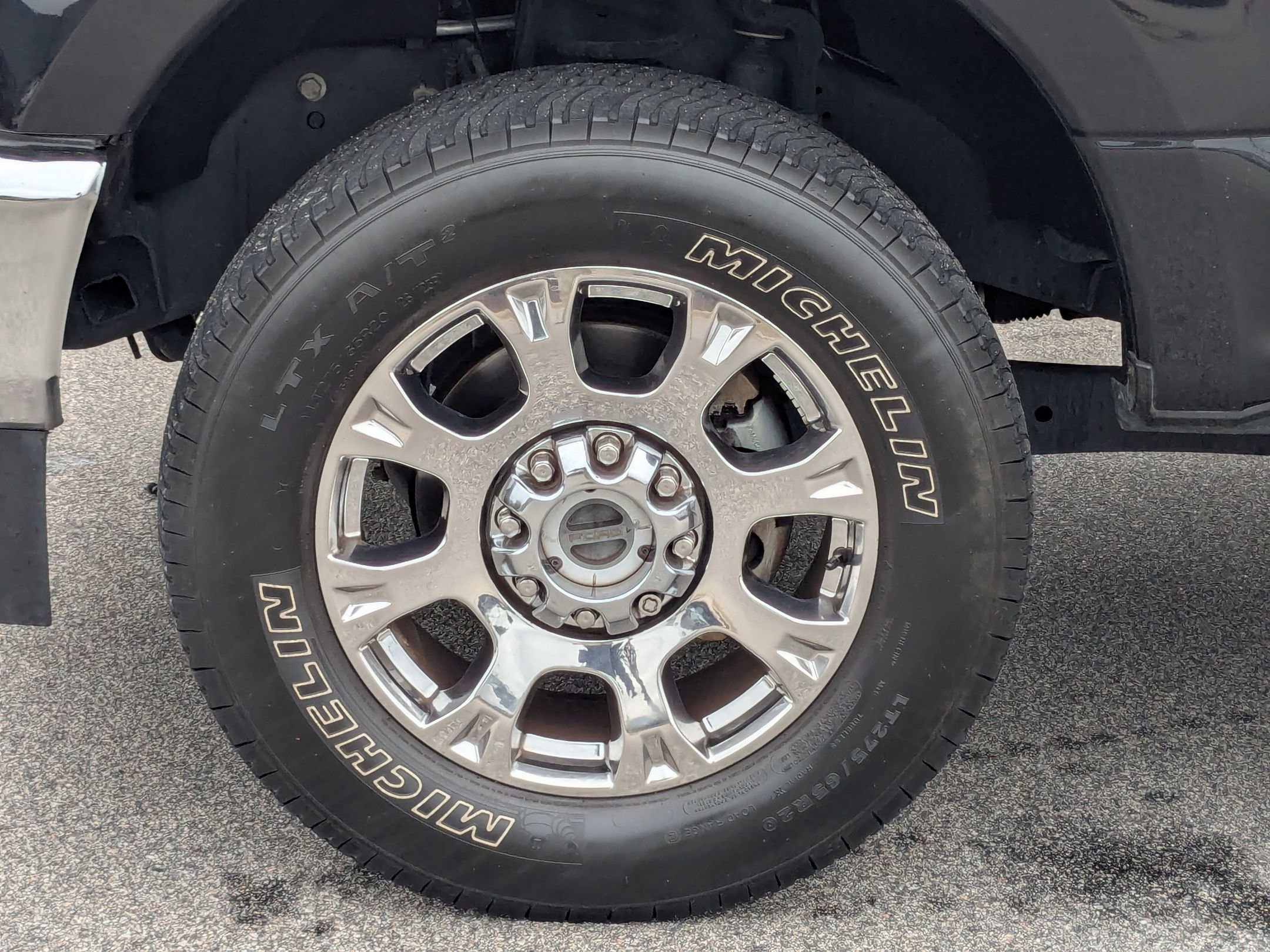 2022 Ford F-250 Lariat photo 3