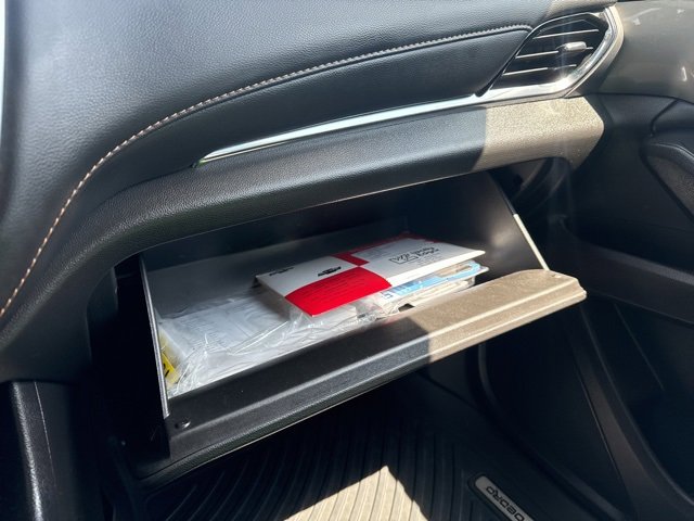 2021 Chevrolet Traverse Cloth photo 31