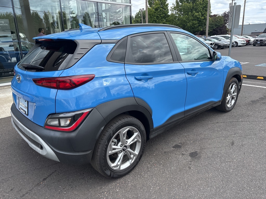 2022 Hyundai Kona SEL photo 5