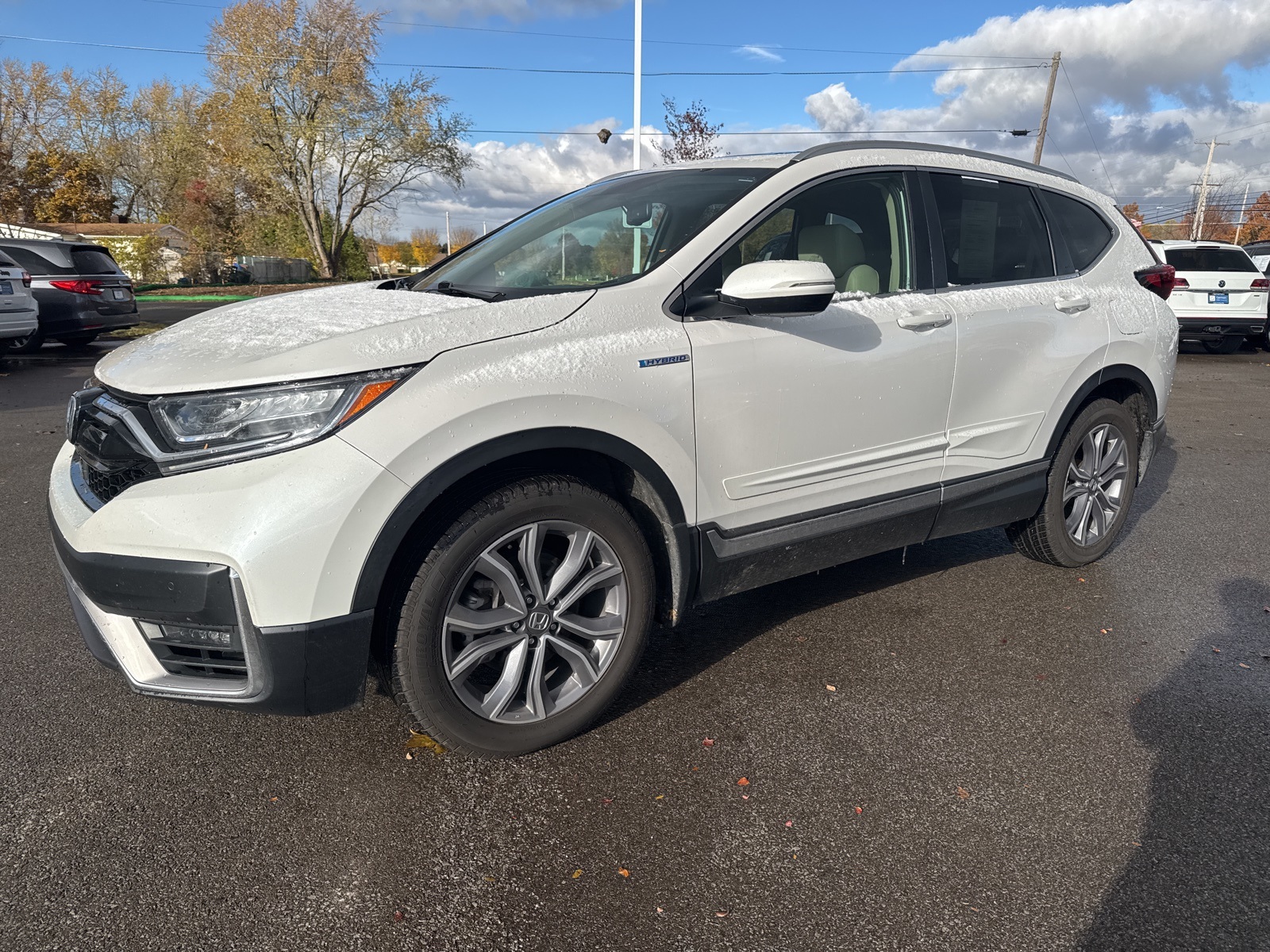 2022 Honda CR-V Touring's photo