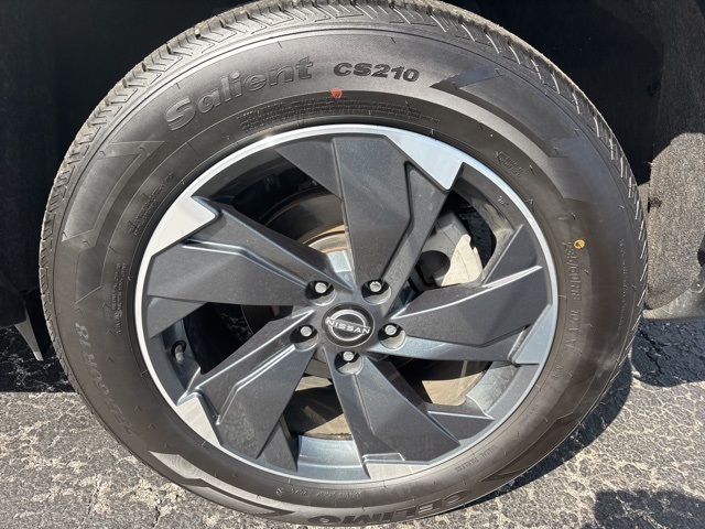 2024 Nissan Rogue SV photo 22