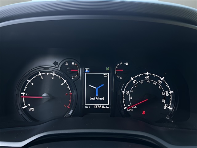 2024 Toyota 4Runner SR5 Premium photo 13