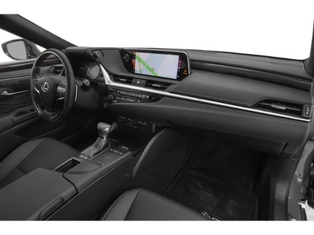 2021 Lexus ES 300h Ultra Luxury photo 17
